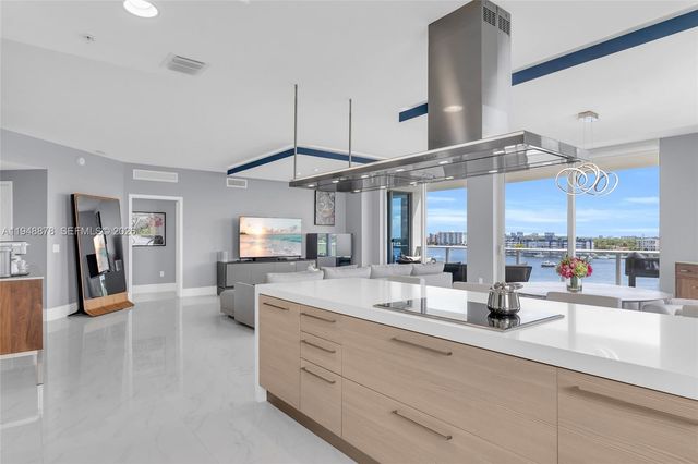 17111 Biscayne Blvd 602, North Miami Beach, FL 33160