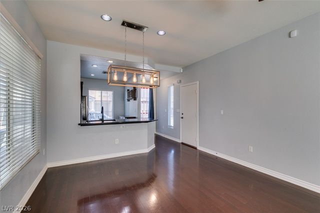 8233 Shaded Arbors Street, Las Vegas, NV 89139