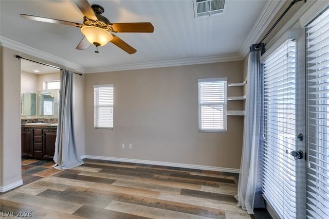 8233 Shaded Arbors Street, Las Vegas, NV 89139