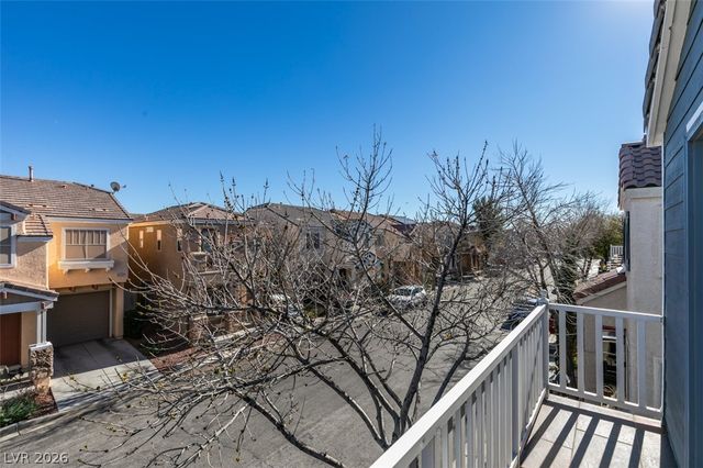 8233 Shaded Arbors Street, Las Vegas, NV 89139