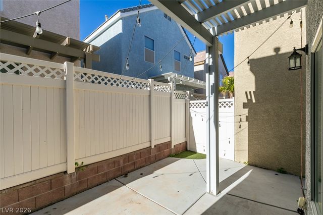 8233 Shaded Arbors Street, Las Vegas, NV 89139