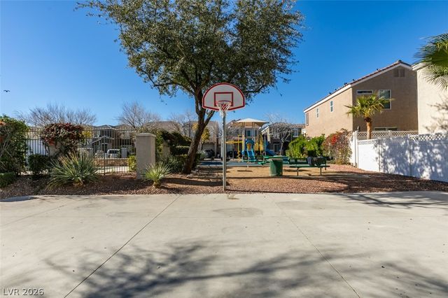 8233 Shaded Arbors Street, Las Vegas, NV 89139