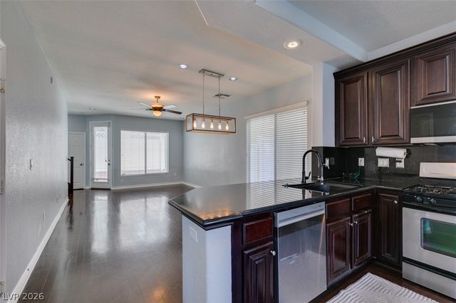 8233 Shaded Arbors Street, Las Vegas, NV 89139