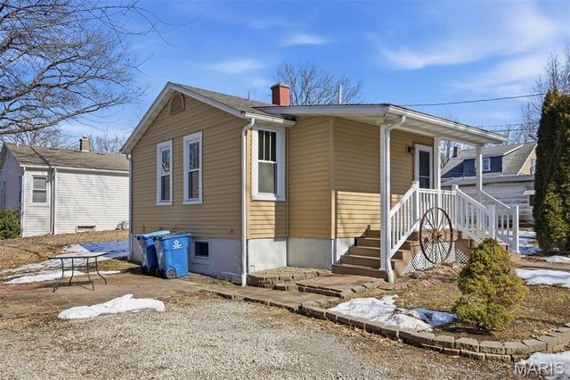 1515 Laurel Street, Highland, IL 62249