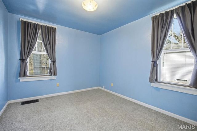 1515 Laurel Street, Highland, IL 62249