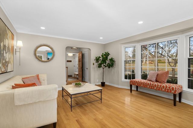 5920 Colfax Avenue S, Minneapolis, MN 55419