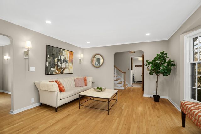 5920 Colfax Avenue S, Minneapolis, MN 55419