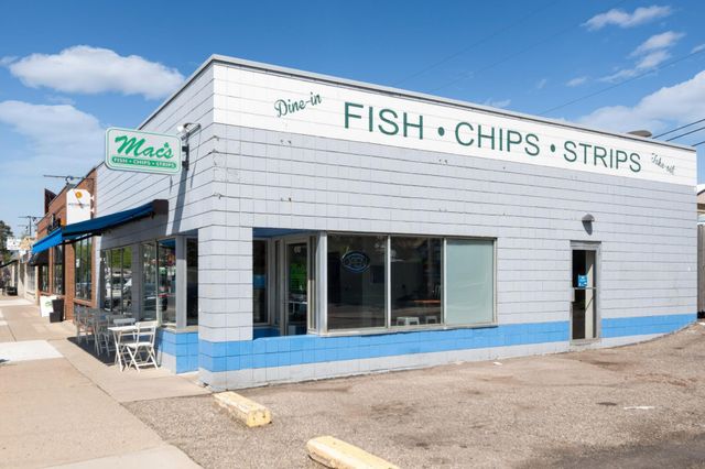 5920 Colfax Avenue S, Minneapolis, MN 55419