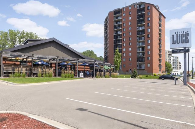 5920 Colfax Avenue S, Minneapolis, MN 55419