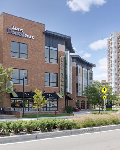 5920 Colfax Avenue S, Minneapolis, MN 55419