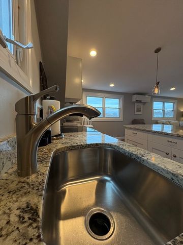 97 Washington St 3, Gloucester, MA 01930