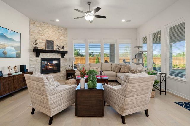 5950 Wedgewood Heights Way, Houston, TX 77059