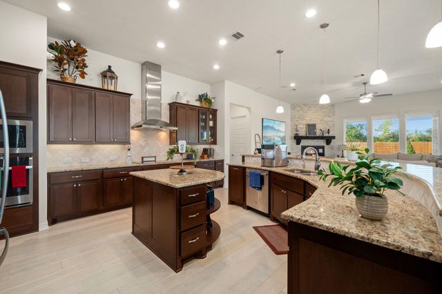 5950 Wedgewood Heights Way, Houston, TX 77059