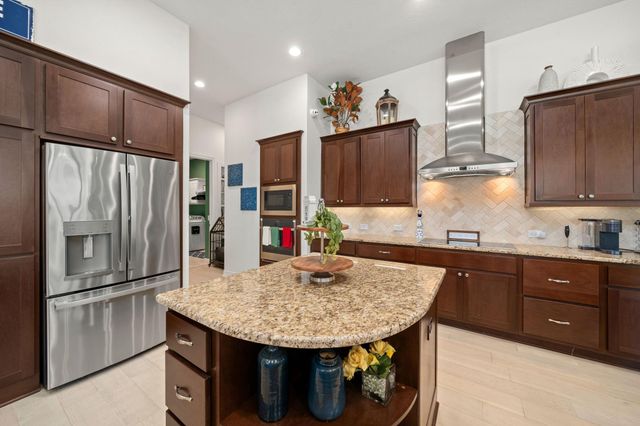 5950 Wedgewood Heights Way, Houston, TX 77059