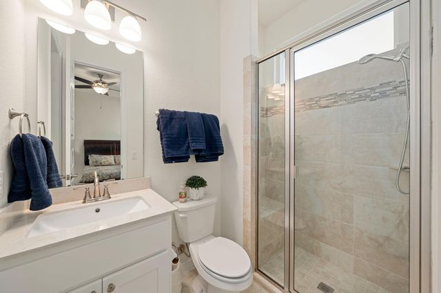 5950 Wedgewood Heights Way, Houston, TX 77059