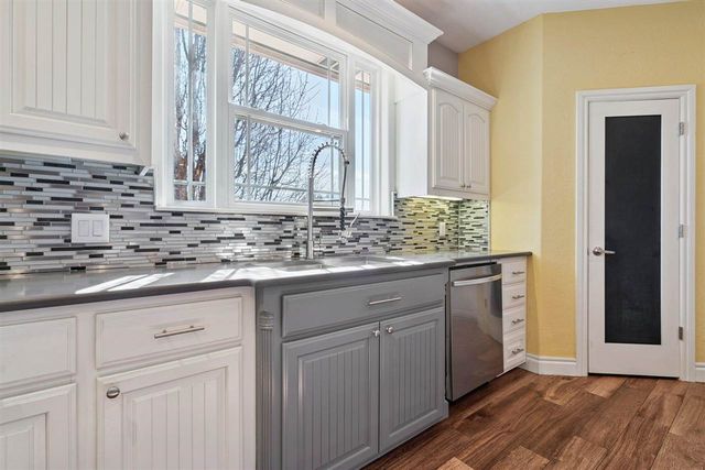 1319 NW Poko Mountain Ln, Lawton, OK 73507