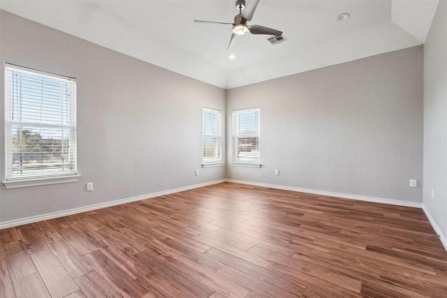 1319 NW Poko Mountain Ln, Lawton, OK 73507