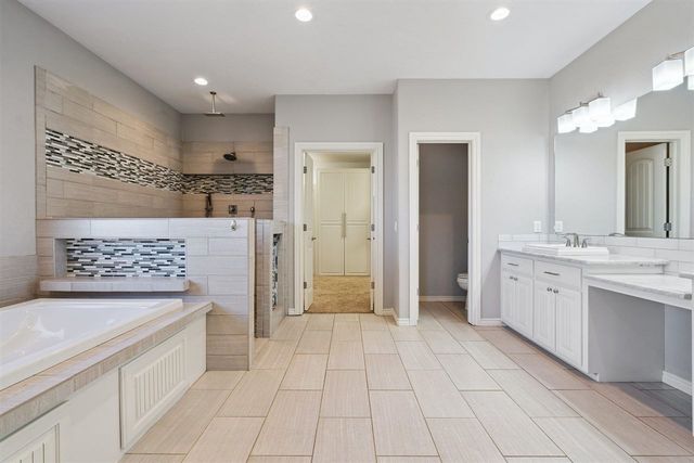 1319 NW Poko Mountain Ln, Lawton, OK 73507