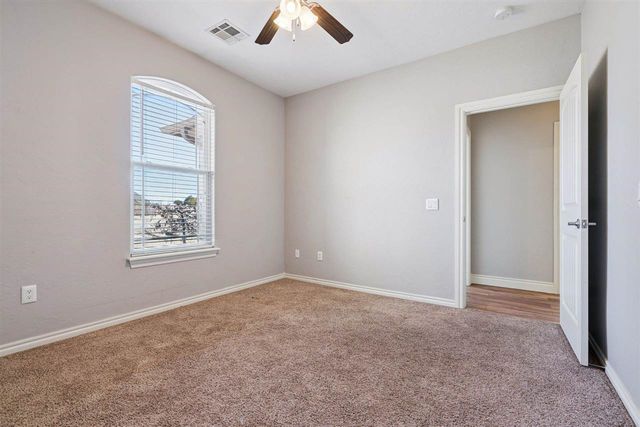 1319 NW Poko Mountain Ln, Lawton, OK 73507