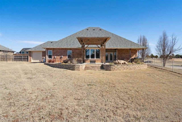 1319 NW Poko Mountain Ln, Lawton, OK 73507