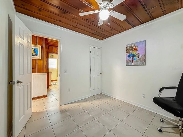 5202 9TH AVENUE S, Gulfport, FL 33707