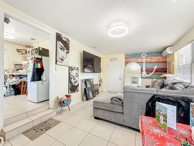 5202 9TH AVENUE S, Gulfport, FL 33707