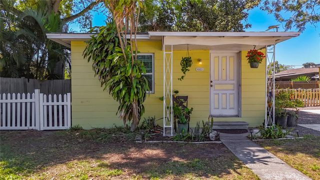 5202 9TH AVENUE S, Gulfport, FL 33707