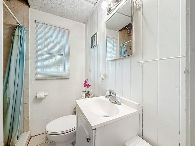 5202 9TH AVENUE S, Gulfport, FL 33707