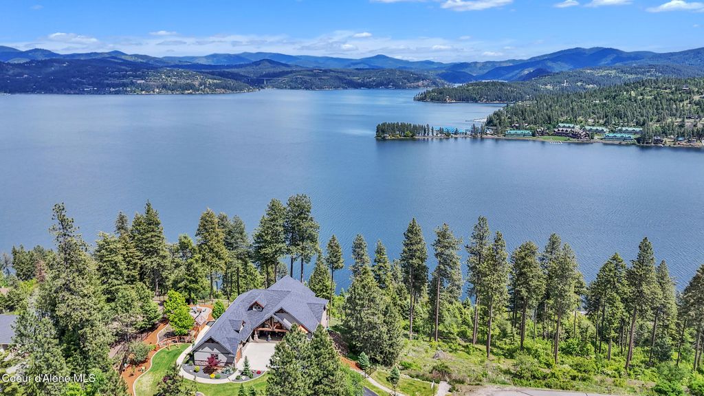 4618 S SCENIC DR, Coeur D'alene, ID 83814