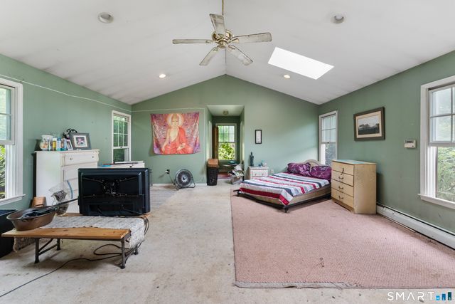 193 Old Colchester Road, Waterford, CT 06375