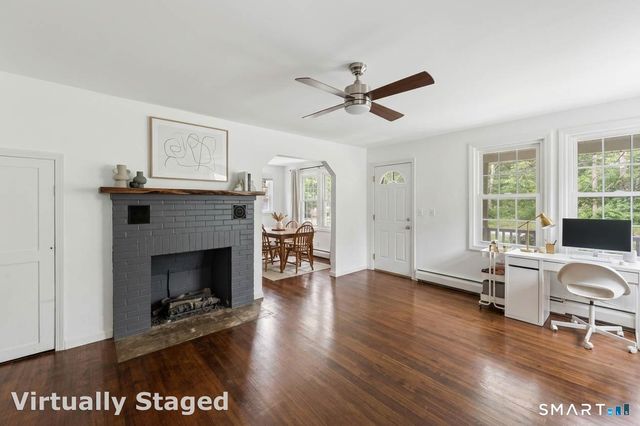193 Old Colchester Road, Waterford, CT 06375