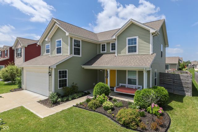 524 Haywood Drive, Greenfield, IN 46140