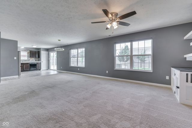 524 Haywood Drive, Greenfield, IN 46140