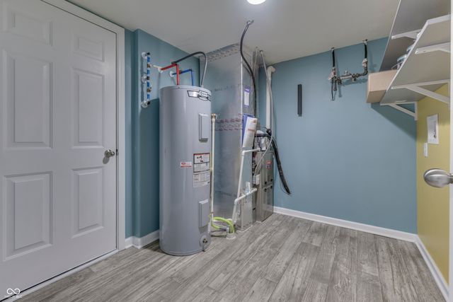 524 Haywood Drive, Greenfield, IN 46140