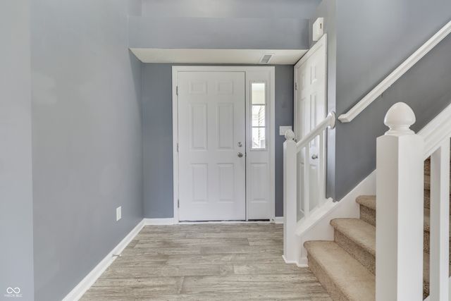 524 Haywood Drive, Greenfield, IN 46140