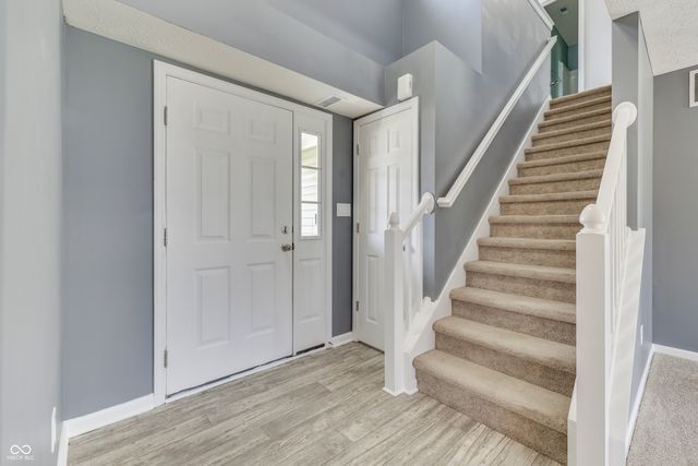 524 Haywood Drive, Greenfield, IN 46140