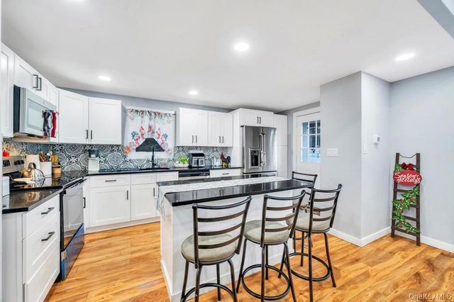 85 Craft Road, Centereach, NY 11720