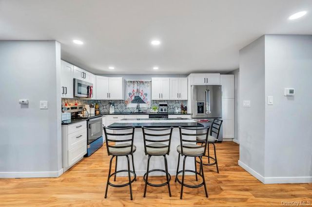 85 Craft Road, Centereach, NY 11720