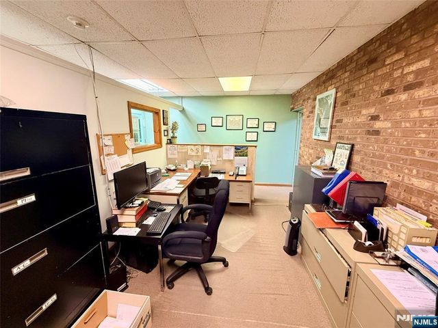 85 Midland Avenue, Wallington, NJ 07057