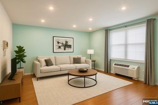 144 70th Street 2D, West New York, NJ 07093