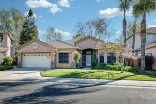 8450 N Saffron Court, Fresno, CA 93720