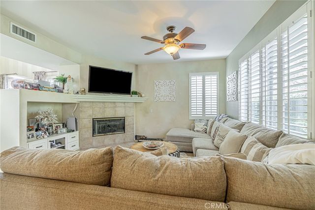 24345 Caladium, Valencia, CA 91354