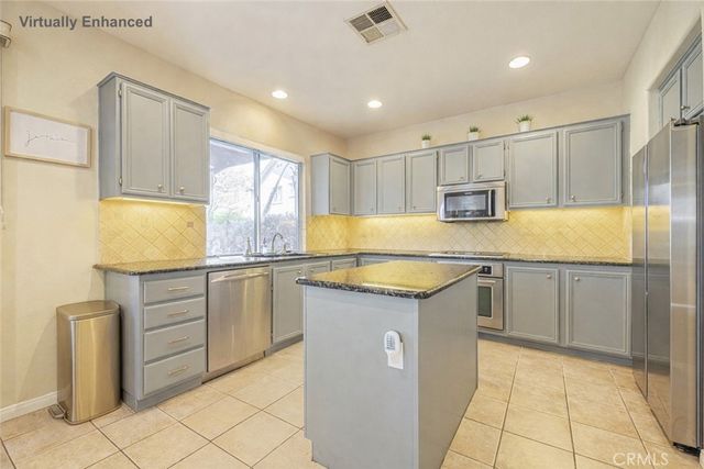 24345 Caladium, Valencia, CA 91354