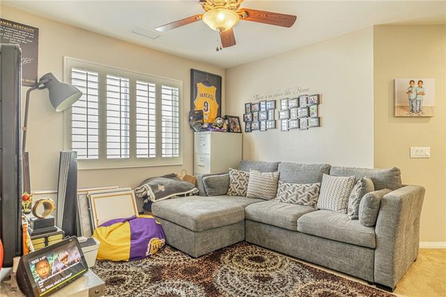 24345 Caladium, Valencia, CA 91354