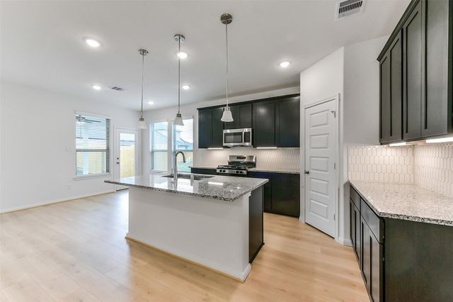 15446 Foresail Lane, Houston, TX 77053