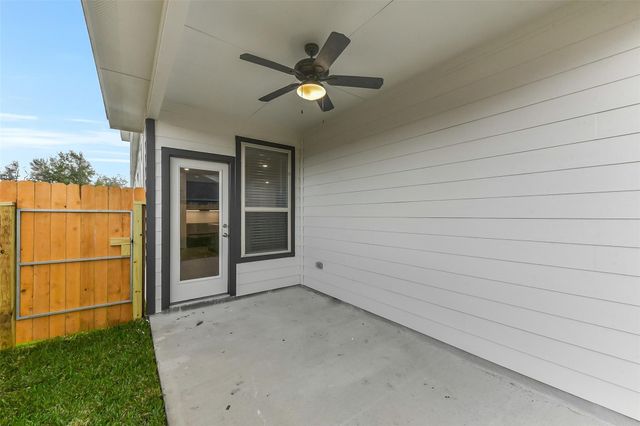 15446 Foresail Lane, Houston, TX 77053