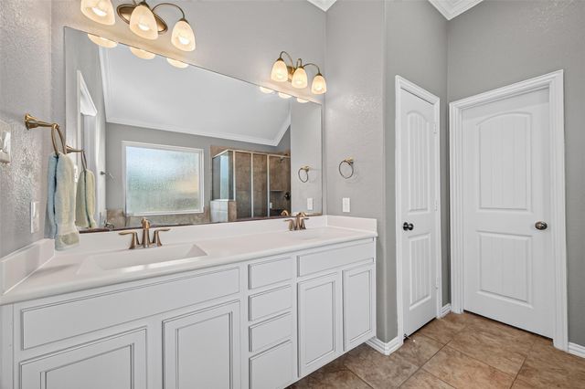 5021 David Pines Court, Spring, TX 77386