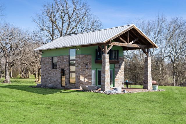 1818 County Road 1151, Cumby, TX 75433