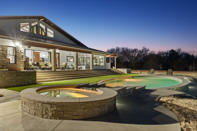 1818 County Road 1151, Cumby, TX 75433