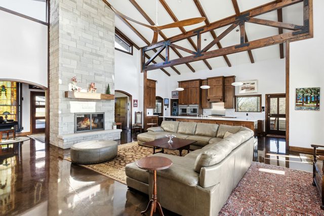 1818 County Road 1151, Cumby, TX 75433